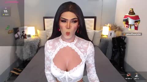 Snapshot of maddisonwil chatting on 12.28.24 M A D D Y online show from 12.28.24