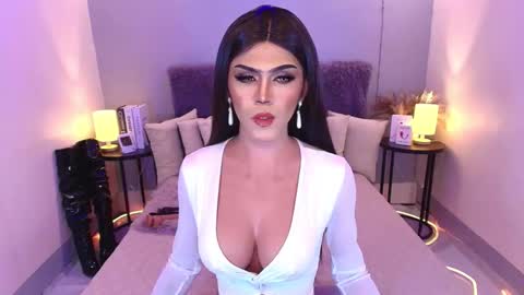 Snapshot of maddisonwil chatting on 02.25.25 M A D D Y online show from 02.25.25