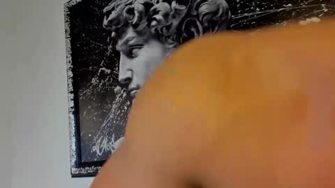 Snapshot of maddox_santana chatting on 02.18.25 Maddox Santana online show from 02.18.25