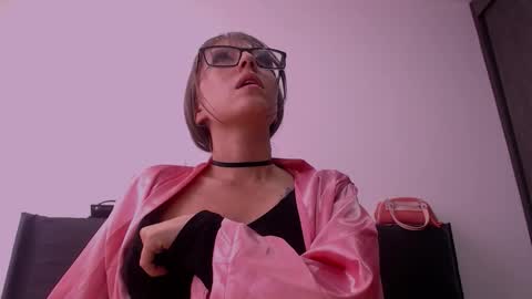 Maddy UwU online show from 11.18.25