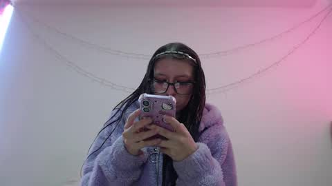 Snapshot of maddy_14 chatting on 01.16.26 Maddy UwU online show from 01.16.26