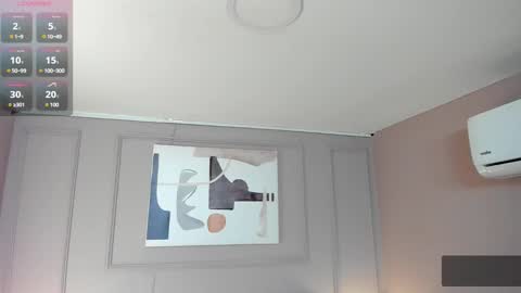 Maddy  online show from 02.12.25