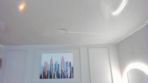 Maddy  online show from 10.02.25