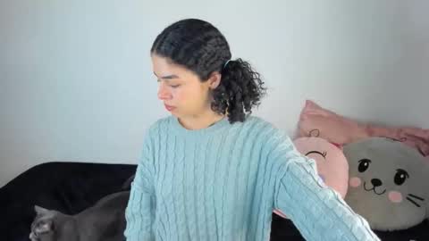 Snapshot of maddy_parker__ chatting on 12.15.25 maddy_parker__ online show from 12.15.25