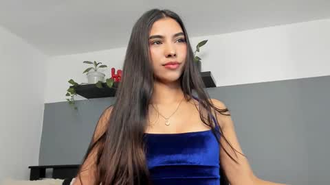 Snapshot of maddy_sun chatting on 09.16.25 maddy online show from 09.16.25