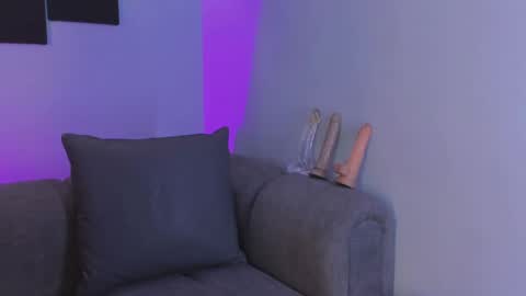 Snapshot of maddy_walker chatting on 02.11.25 Maddy online show from 02.11.25