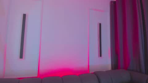 Snapshot of maddy_walker chatting on 09.22.25 Maddy online show from 09.22.25