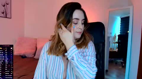 madelamee online show from 09.10.25