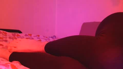 Snapshot of mademoiselle_mystique chatting on 10.04.25 mademoiselle_mystique online show from 10.04.25