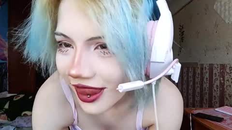 Snapshot of madgezari chatting on 02.24.26 Alice Kaneki online show from 02.24.26