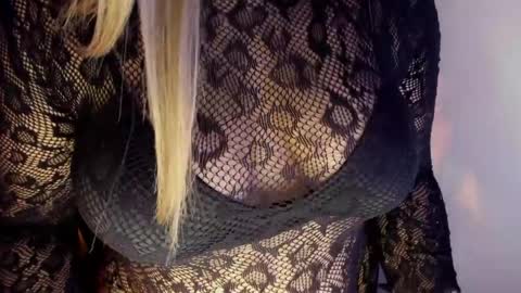 Madisson Smith  online show from 05.06.26