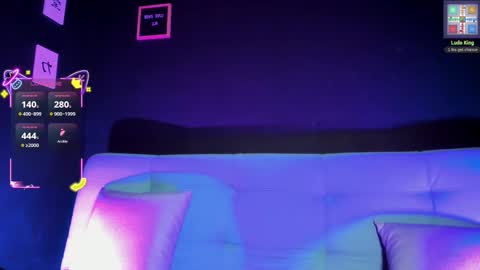 Madison Watson online show from 11.26.25