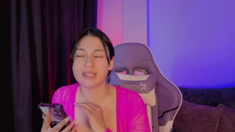 Snapshot of madison__beer chatting on 07.16.26 Madison online show from 07.16.26