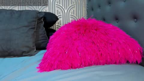   online show from 01.30.25