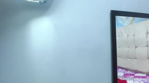 madisonjones303av online show from 10.19.25
