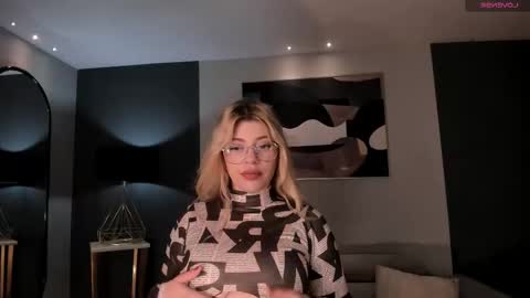 Madison Kane online show from 11.12.25