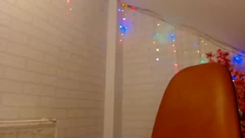 Leena online show from 01.31.25