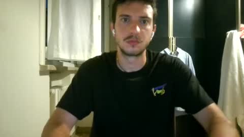 Snapshot of madrotterdam chatting on 07.29.26 Ale online show from 07.29.26