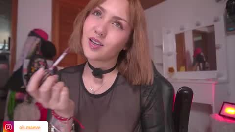 Snapshot of maeeve_ chatting on 07.07.26 Maeve schedule 11 am- 530 pm colombia time online show from 07.07.26