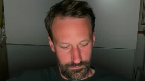 Snapshot of maenu_69 chatting on 09.14.25 maenu_69 online show from 09.14.25