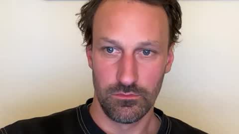 Snapshot of maenu_69 chatting on 11.27.25 maenu_69 online show from 11.27.25