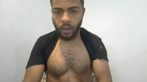 Snapshot of maestr069 chatting on 01.05.25 Maestro online show from 01.05.25