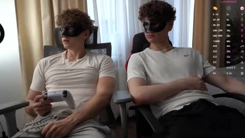 Mike XMaestro 3369 online show from 03.11.26