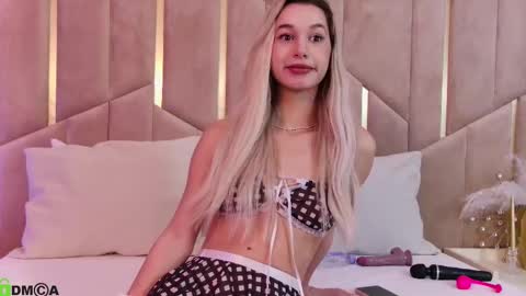 M. online show from 01.11.26