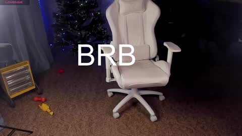 Maevee online show from 01.02.25