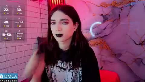 Snapshot of maevekuro chatting on 06.16.26 maevekuro online show from 06.16.26