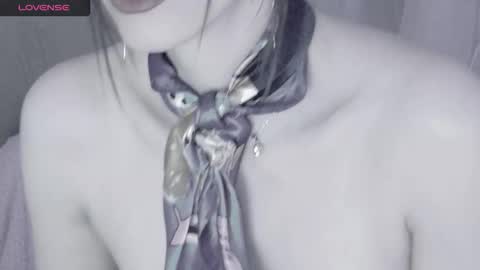 Snapshot of magali_11 chatting on 10.21.25 magali online show from 10.21.25