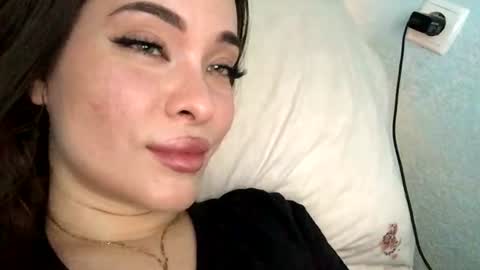 magggg658318 online show from 06.26.26