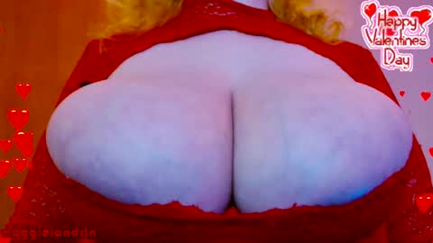 Snapshot of maggielandrin chatting on 02.14.26 Maggie online show from 02.14.26