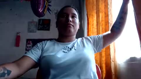 Snapshot of maggiie_taylor chatting on 07.15.26 Maggie Taylor online show from 07.15.26