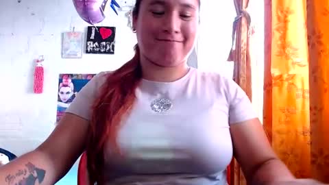Snapshot of maggiie_taylor chatting on 07.28.26 Maggie Taylor online show from 07.28.26