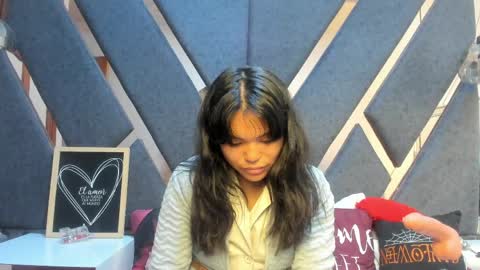 Snapshot of maggyx_69 chatting on 05.31.26 Kimy online show from 05.31.26