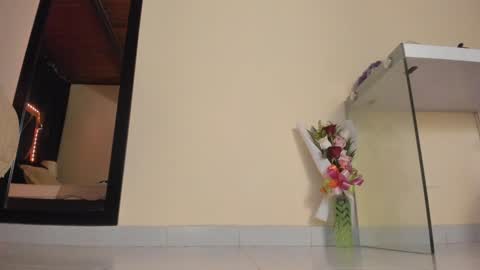   online show from 02.06.25