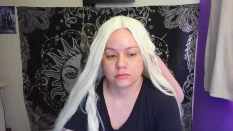 Snapshot of magic_clairewitch chatting on 03.01.26 Claire online show from 03.01.26