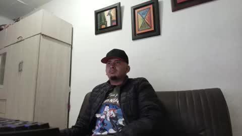 Snapshot of magic_milk23 chatting on 09.10.25 magic_milk23 online show from 09.10.25