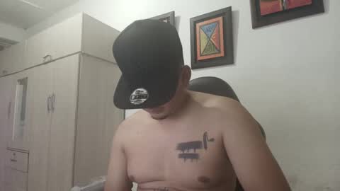 Snapshot of magic_milk23 chatting on 09.20.25 magic_milk23 online show from 09.20.25