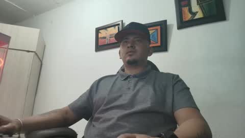 Snapshot of magic_milk23 chatting on 11.01.25 magic_milk23 online show from 11.01.25