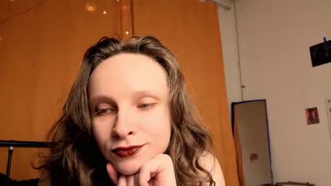 Mikky or Moon online show from 12.14.25