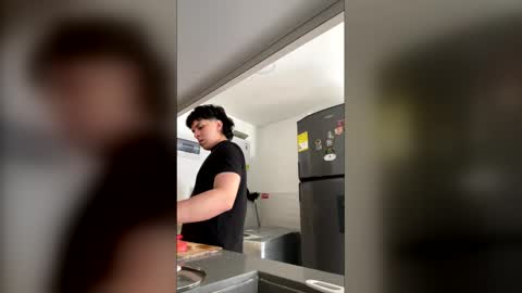 Tony Hoffa online show from 12.04.25