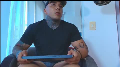 M A G I C  online show from 09.26.25