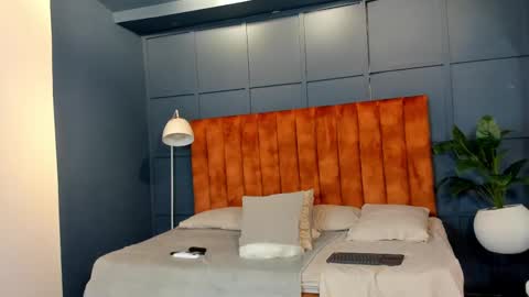 MAGNUS DAHL online show from 03.04.25