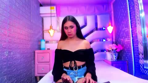Snapshot of mahiara_hot chatting on 05.08.26 mahiara hot online show from 05.08.26