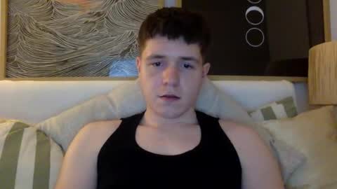 Snapshot of mahone1812 chatting on 08.09.26 mahone1812 online show from 08.09.26