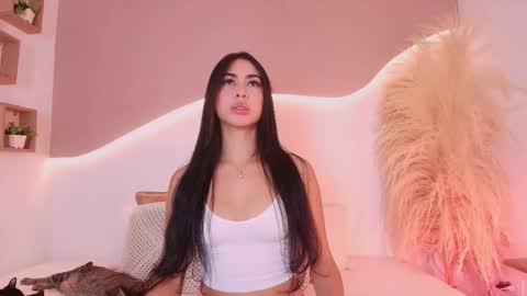 MAIA  LIA  online show from 02.13.26