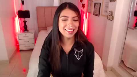 Maia Reficco online show from 07.29.26