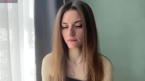 Snapshot of maiabarthe chatting on 06.07.26 M I A online show from 06.07.26